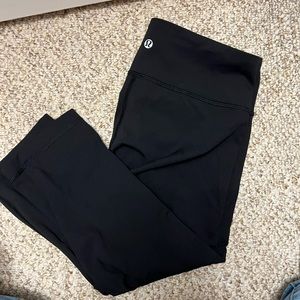 Barley worn lulu capris